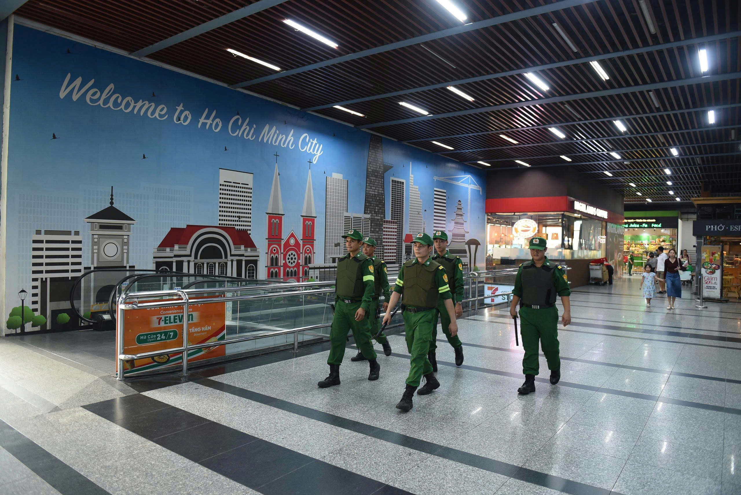 Hoạt động cung ứng dịch vụ bảo vệ chuyên nghiệp
